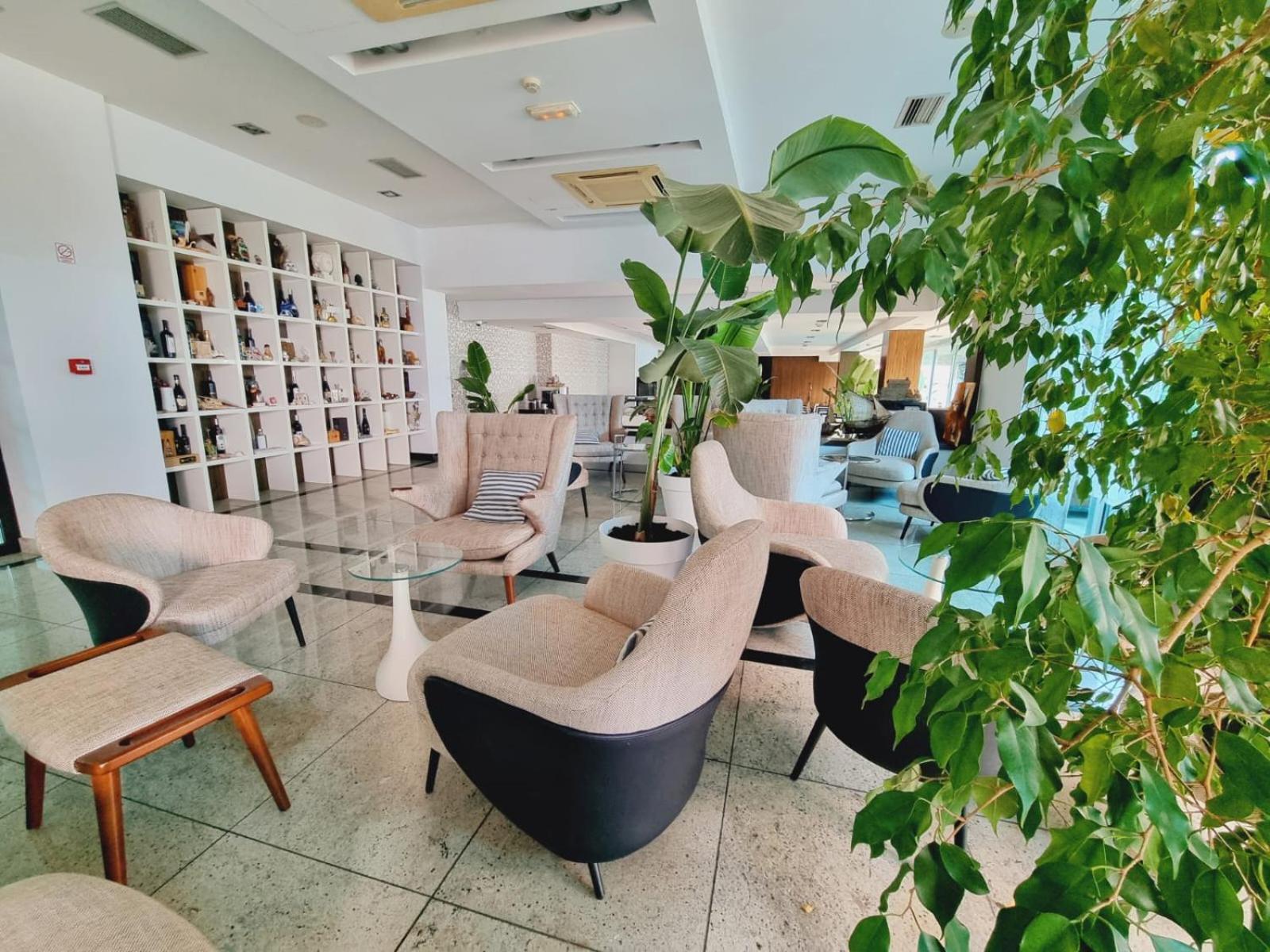 Hotel Jona Podstrana Ngoại thất bức ảnh