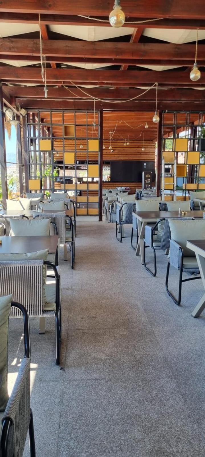 Hotel Jona Podstrana Ngoại thất bức ảnh