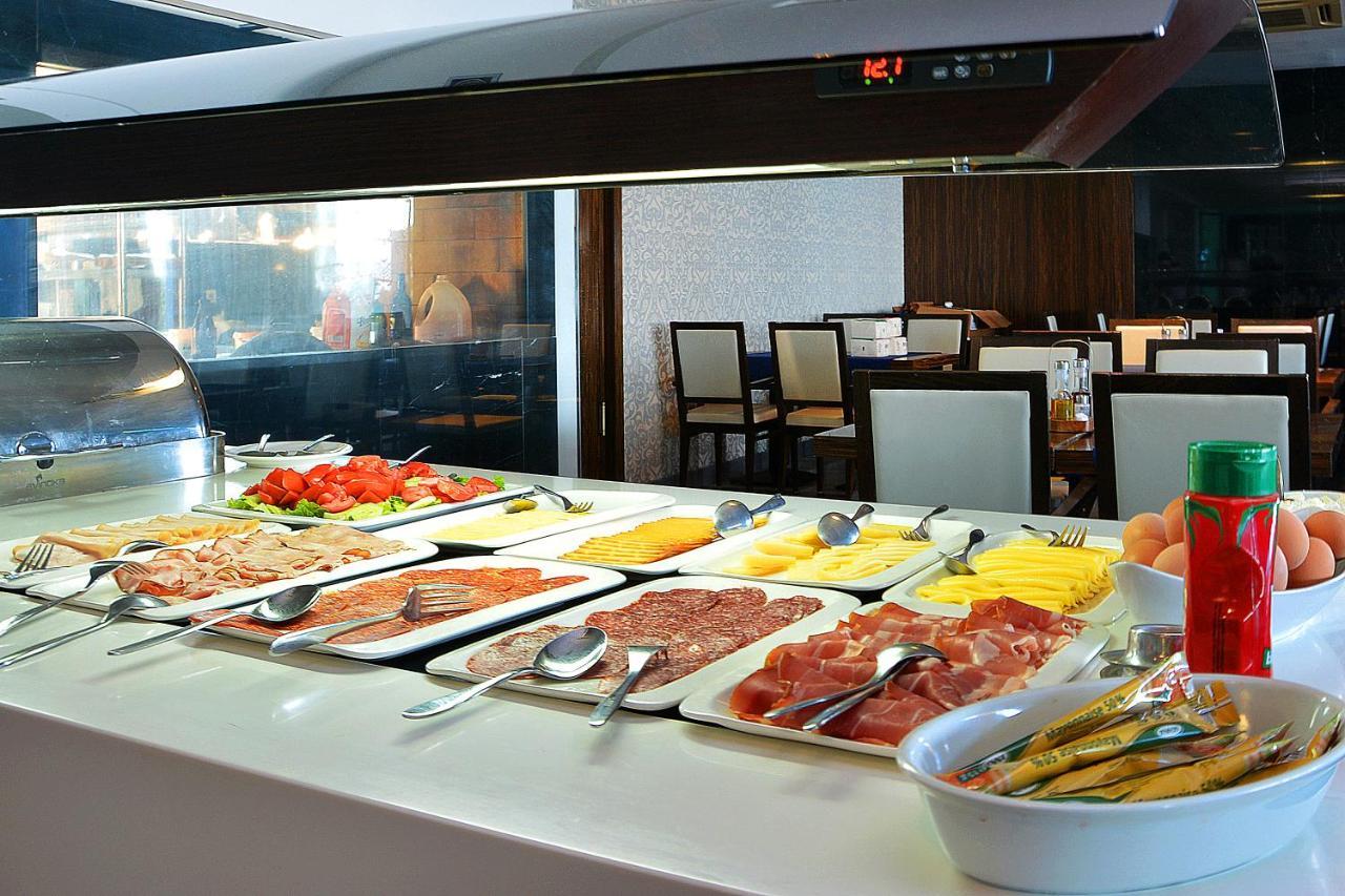 Hotel Jona Podstrana Ngoại thất bức ảnh
