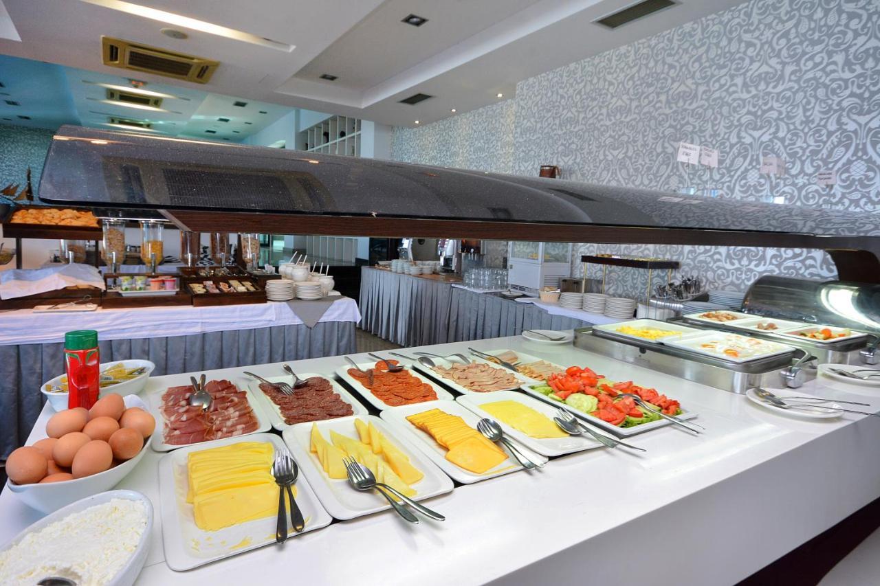 Hotel Jona Podstrana Ngoại thất bức ảnh