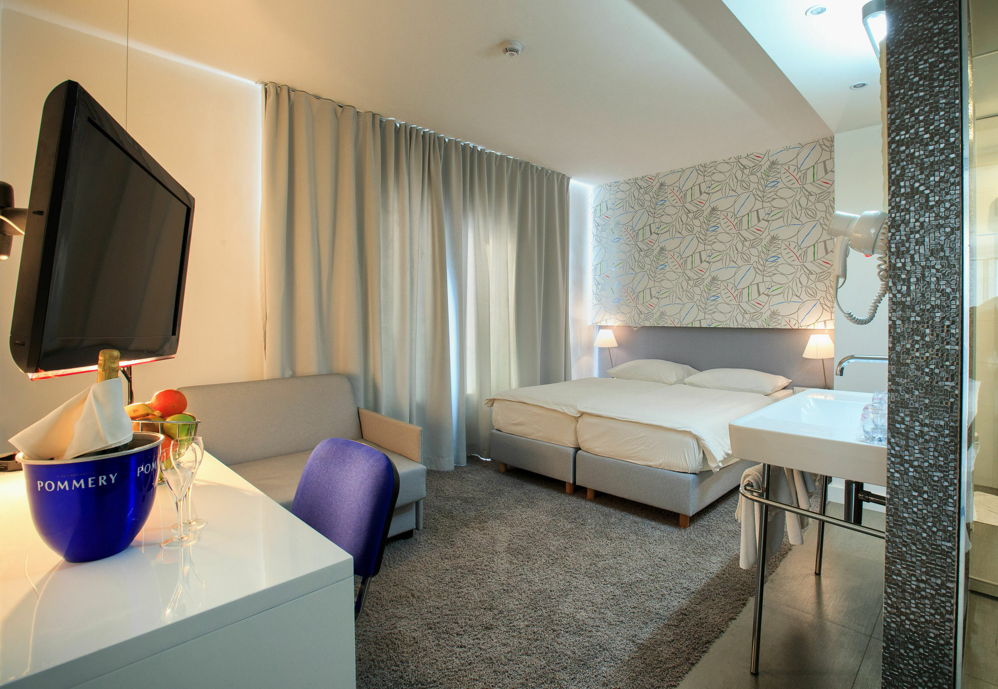 Hotel Jona Podstrana Ngoại thất bức ảnh